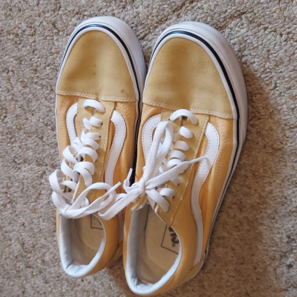 Vans sneakers